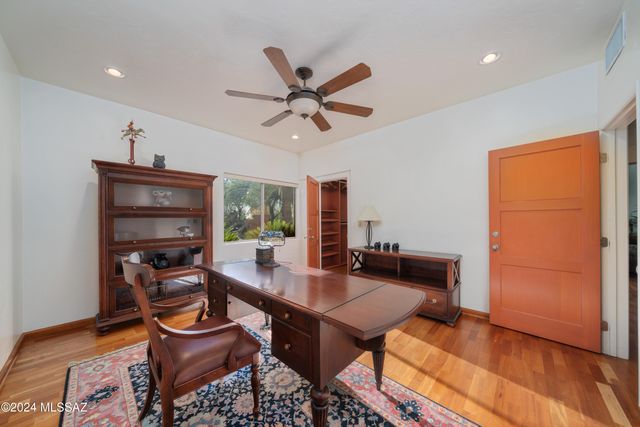 5970 N Genematas Drive, Tucson, AZ 85704