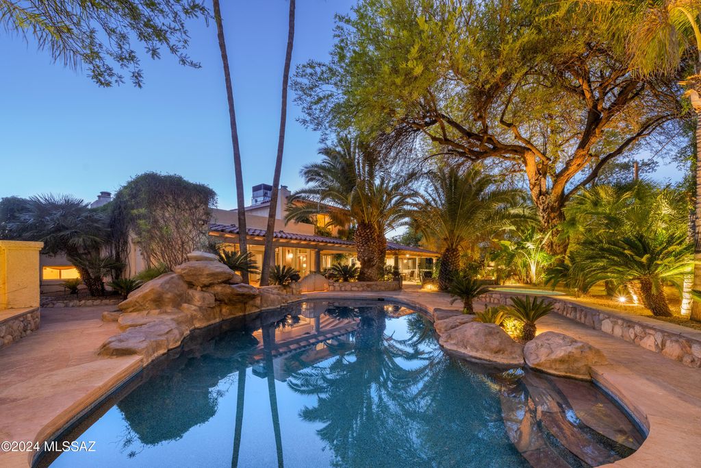 5970 N Genematas Drive, Tucson, AZ 85704