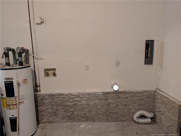 482 Corning Place, Fayetteville, NC 28314