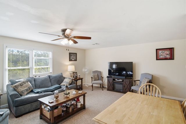 33 Park Terrace, Dracut, MA 01826