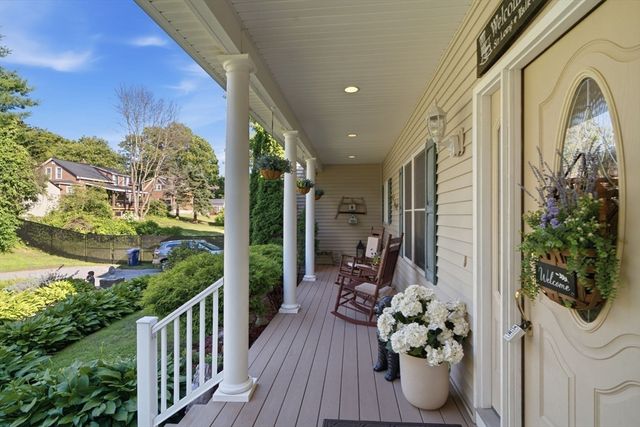 33 Park Terrace, Dracut, MA 01826