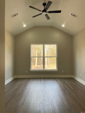 702 W Gum Street, Sheridan, AR 72150