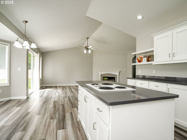 1913 Nw 86TH Cir, Vancouver, WA 98665