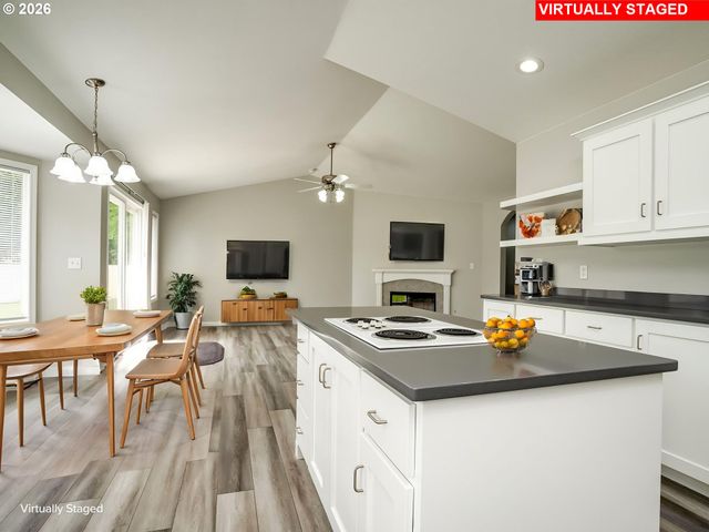 1913 Nw 86TH Cir, Vancouver, WA 98665