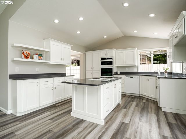 1913 Nw 86TH Cir, Vancouver, WA 98665