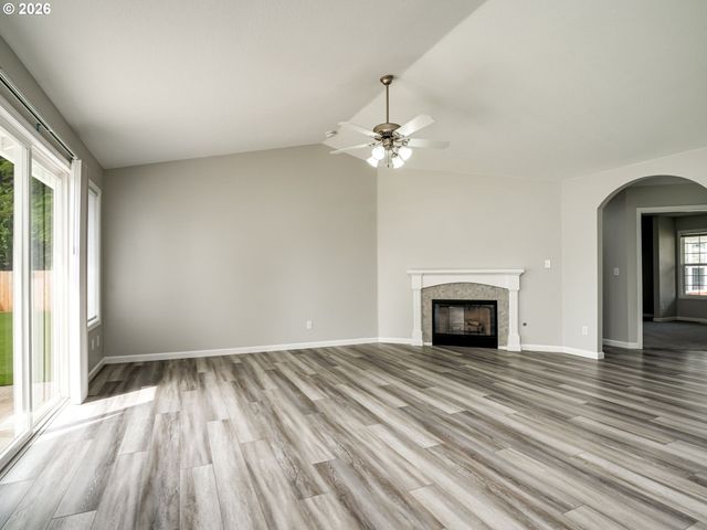 1913 Nw 86TH Cir, Vancouver, WA 98665