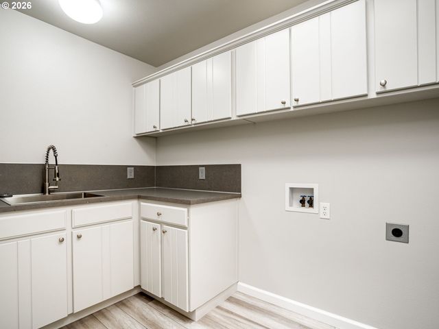 1913 Nw 86TH Cir, Vancouver, WA 98665