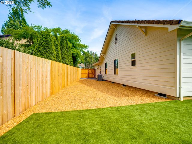 1913 Nw 86TH Cir, Vancouver, WA 98665