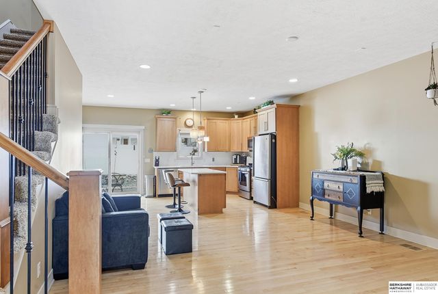 5140 Dodge Street, Omaha, NE 68132