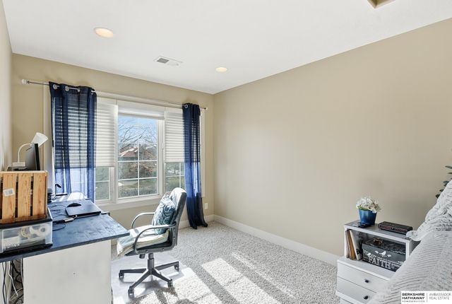 5140 Dodge Street, Omaha, NE 68132