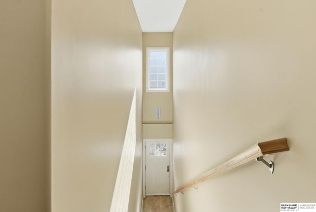 5140 Dodge Street, Omaha, NE 68132