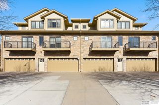 5140 Dodge Street, Omaha, NE 68132