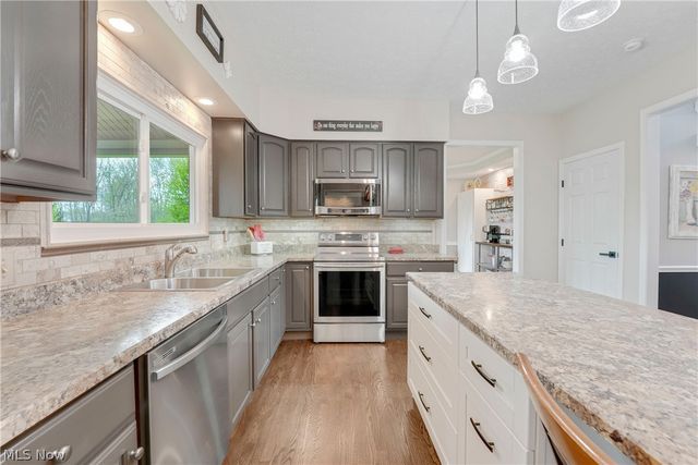 10150 Keiths Close, Streetsboro, OH 44241