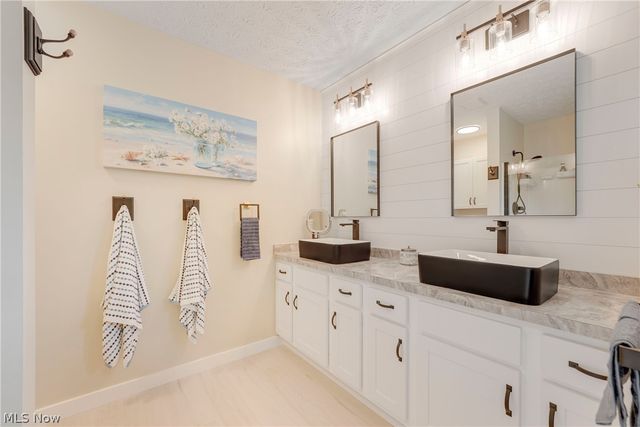 10150 Keiths Close, Streetsboro, OH 44241