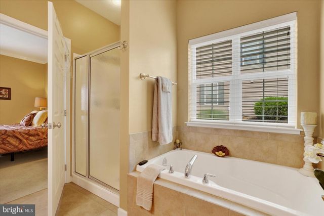 113 SHETLAND DR, Red Lion, PA 17356