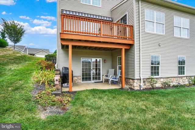 113 SHETLAND DR, Red Lion, PA 17356