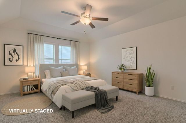 108 Pumpkin DR, Hutto, TX 78634