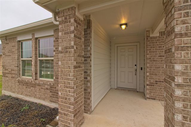 108 Pumpkin DR, Hutto, TX 78634