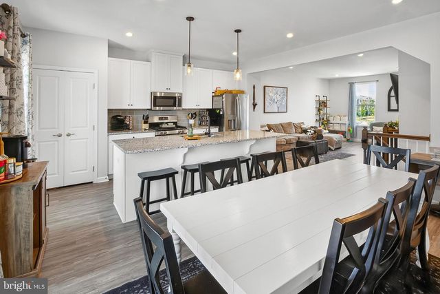 607 EVELYN WAY, Woolwich Twp, NJ 08085