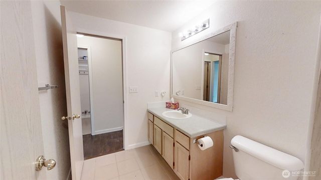 6039 Merlot Lane SE, Lacey, WA 98513