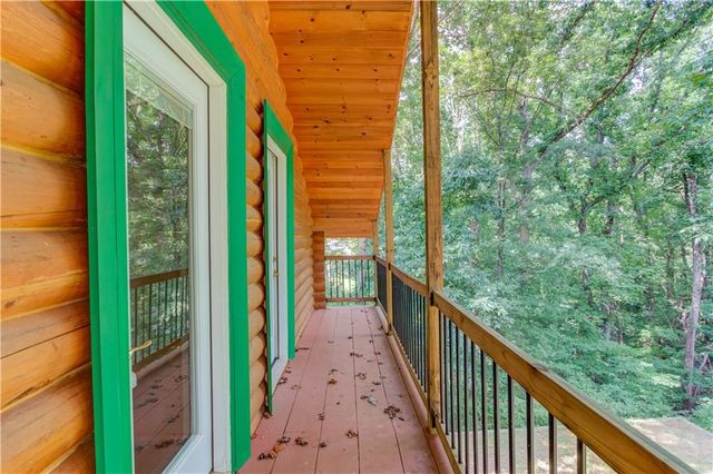 3938 Pointe N, Gainesville, GA 30506