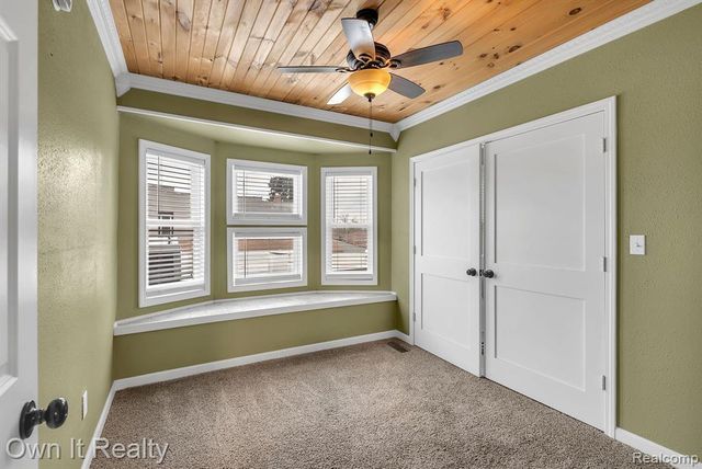 22421 Huron River Drive, Rockwood, MI 48173