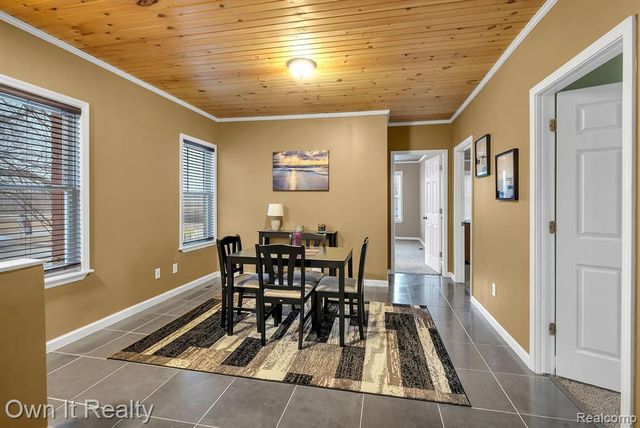 22421 Huron River Drive, Rockwood, MI 48173