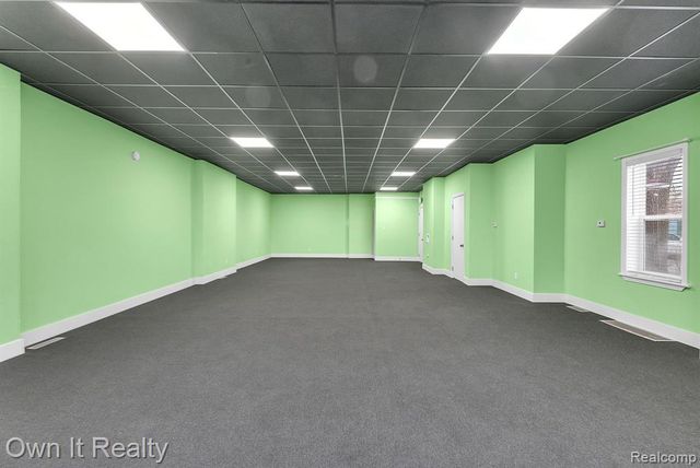 22421 Huron River Drive, Rockwood, MI 48173