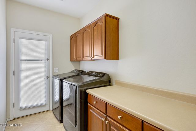 6417 W GAMBIT Trail, Phoenix, AZ 85083