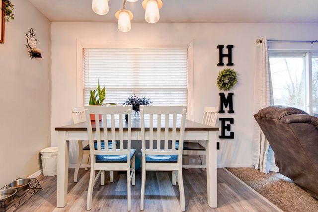 102 Arrowhead Road, Willard, MO 65781