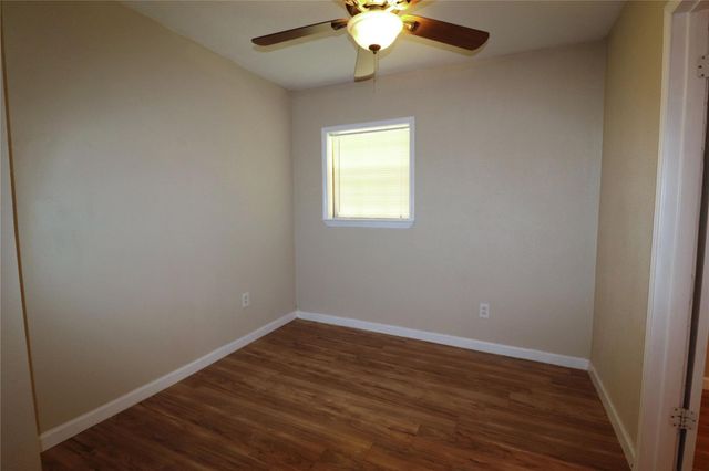 20 White Oak Drive A, Huntsville, TX 77320