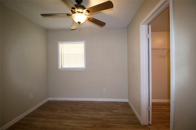 20 White Oak Drive A, Huntsville, TX 77320