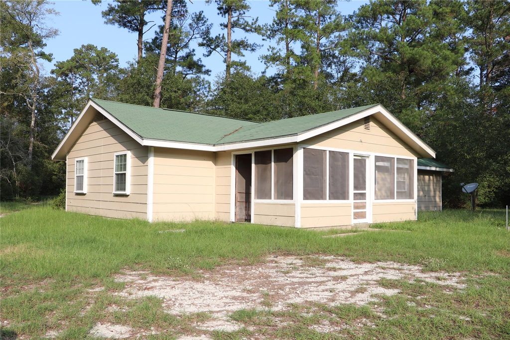 20 White Oak Drive A, Huntsville, TX 77320