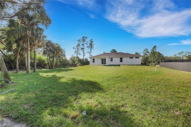 604 Columbus AVE, Lehigh Acres, FL 33972