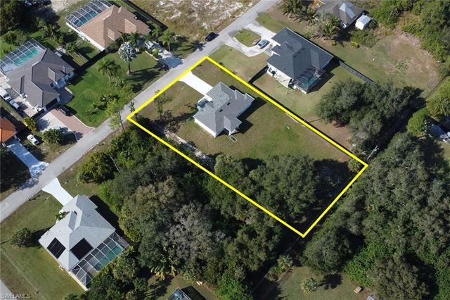 604 Columbus AVE, Lehigh Acres, FL 33972