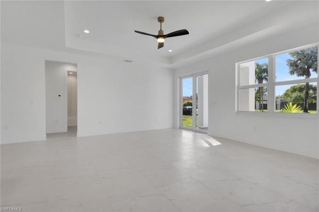 604 Columbus AVE, Lehigh Acres, FL 33972