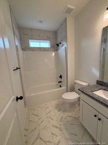 315 Baymeadow Bend, Lumberton, NC 28358