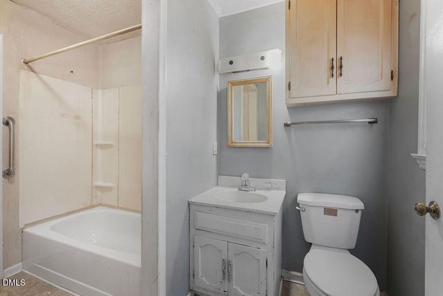 3809 Summer Place, Raleigh, NC 27604