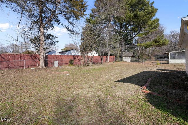 3809 Summer Place, Raleigh, NC 27604