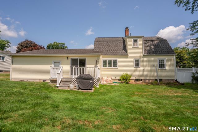 42 Sadler Street, Windsor Locks, CT 06096