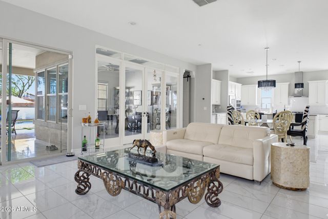 6037 E HASSAYAMPA Circle, Scottsdale, AZ 85266