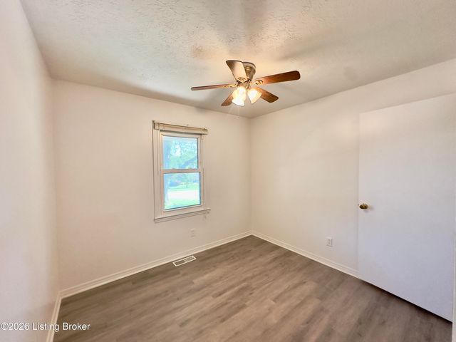 50 W Tophill Terrace, Elizabethtown, KY 42701