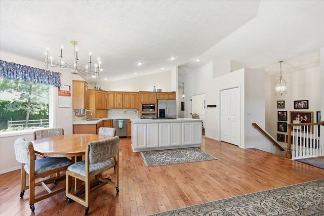 17224 N Brookside Ln, Colbert, WA 99005