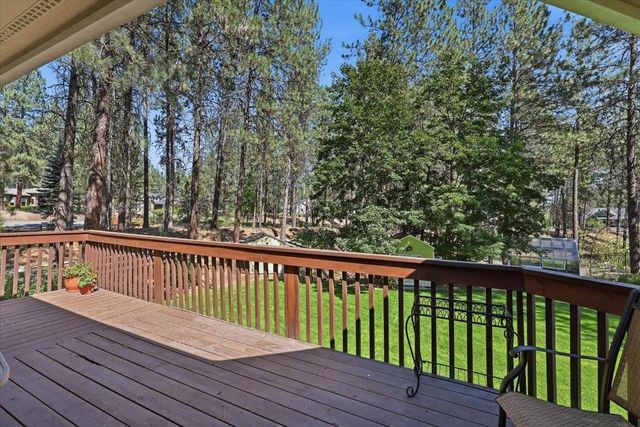17224 N Brookside Ln, Colbert, WA 99005