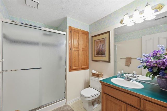 17224 N Brookside Ln, Colbert, WA 99005