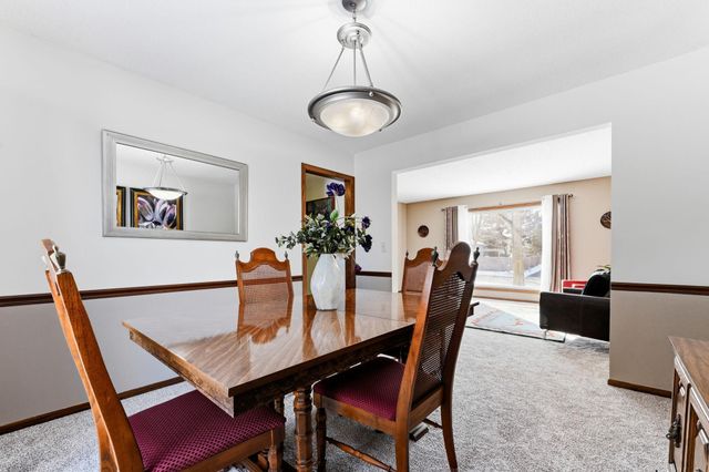 7892 66th Street S, Cottage Grove, MN 55016