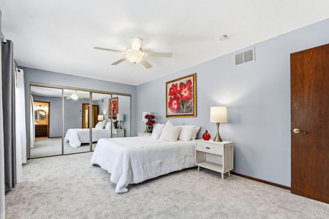 7892 66th Street S, Cottage Grove, MN 55016