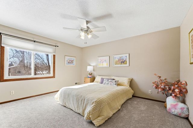 7892 66th Street S, Cottage Grove, MN 55016