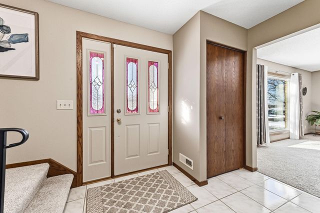 7892 66th Street S, Cottage Grove, MN 55016