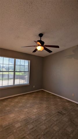 1003 Vedral Place, Cedar Hill, TX 75104
